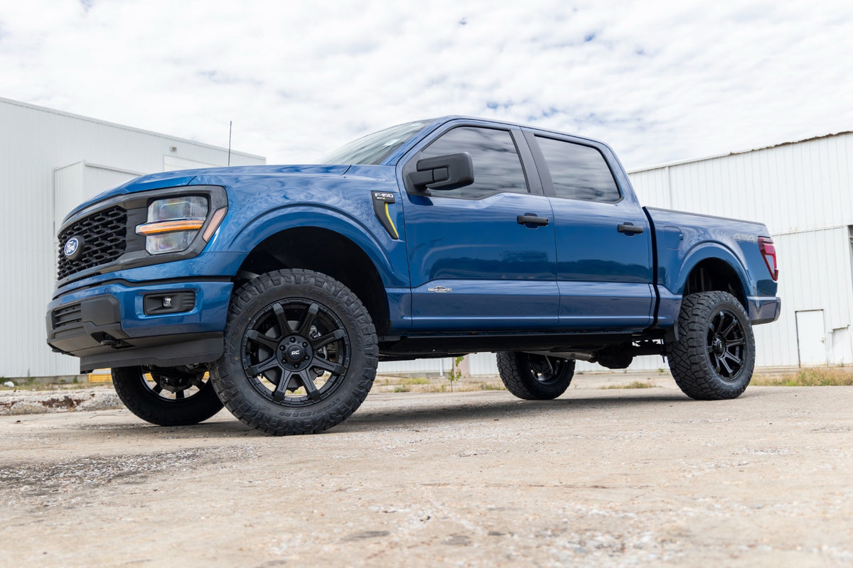 Rough Country 41430_A 3 Inch Lift Kit | Forged UCA | Ford F-150 2WD (2021-2026) - Studio View 6
