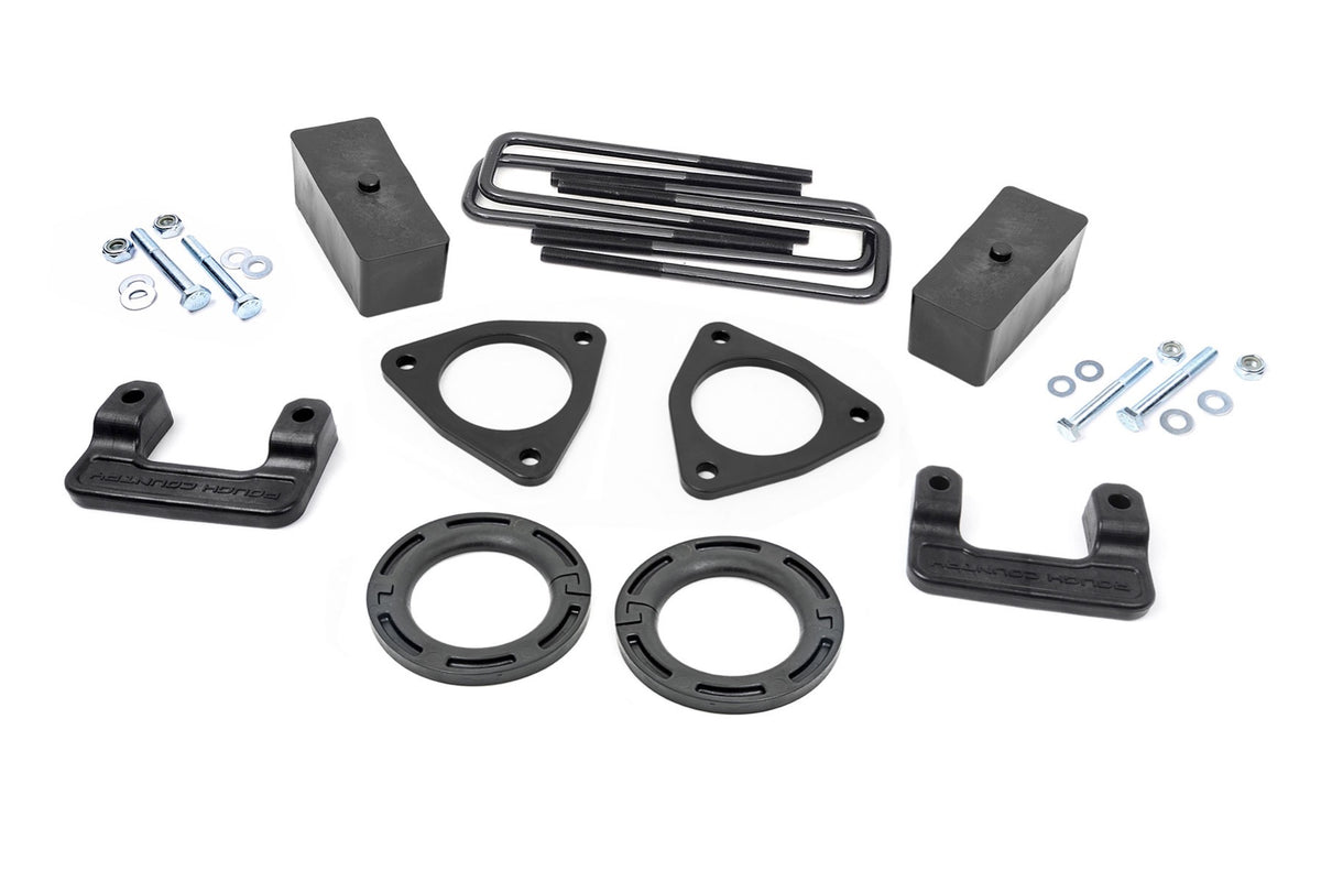 2.5 Inch Leveling Kit | Stamped Steel | Chevy/GMC Sierra 1500 (16-18)/Silverado 1500 (07-18) - Leveling Kits (Image 1 of 6)