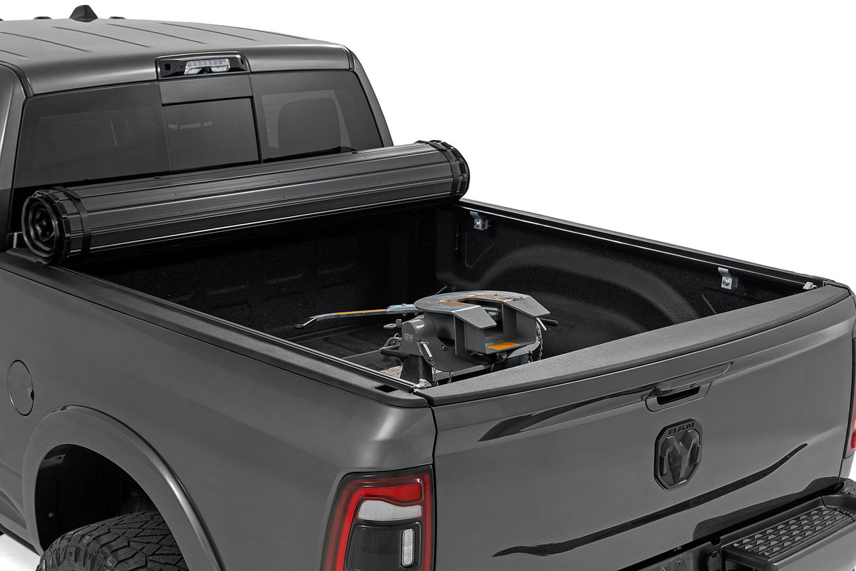 Hard Roll Up Bed Cover | 6'4" Bed | Ram 1500 (09-18)/2500 (09-26) - Bed Covers (Image 2 of 6)