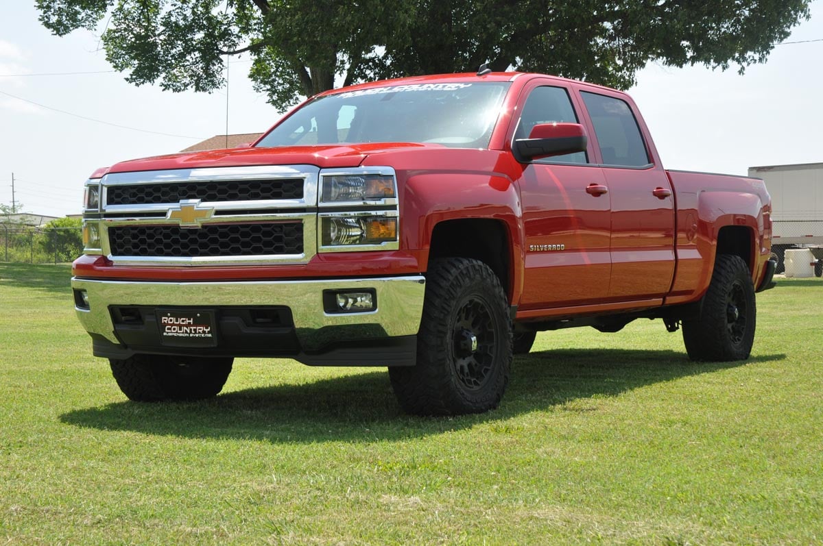 2.5 Inch Leveling Kit | Stamped Steel | Chevy/GMC Sierra 1500 (16-18)/Silverado 1500 (07-18) - Leveling Kits (Image 6 of 6)