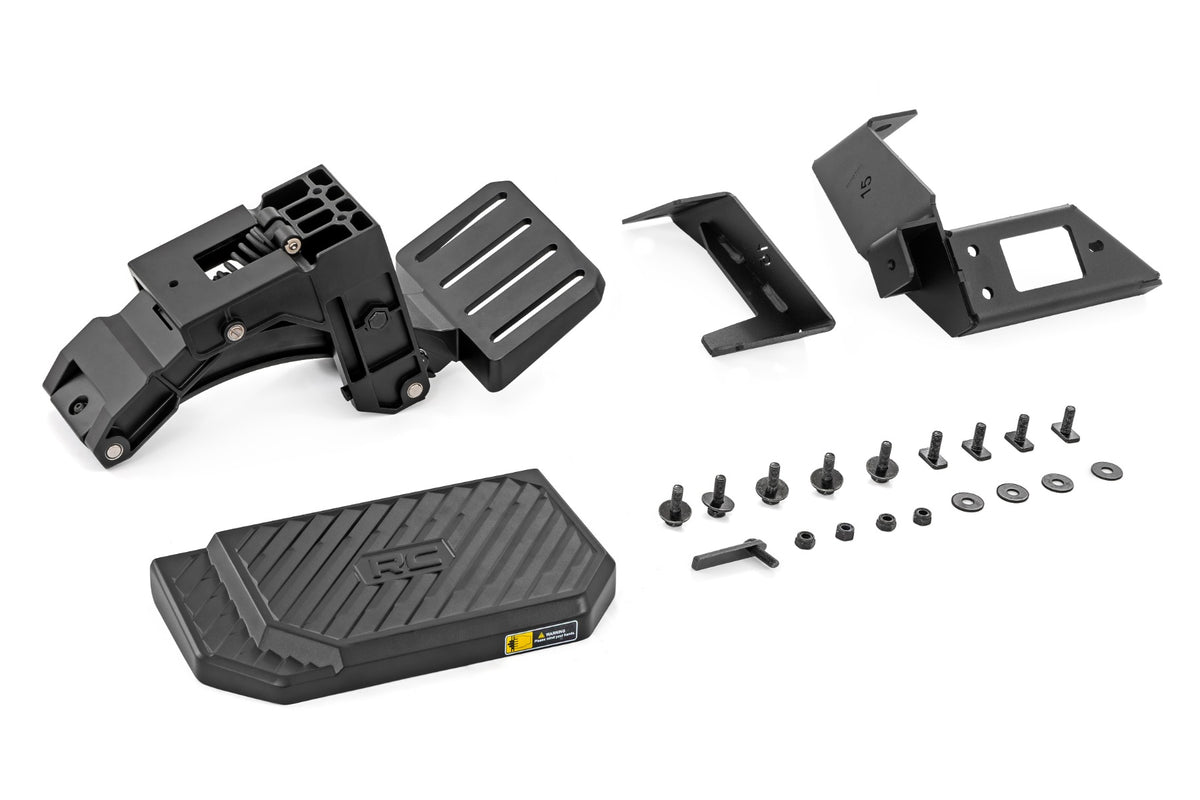 Retractable Bed Step | Manual Pull | Chevy/GMC 2500HD/3500HD (15-19) - Steps & Runningboard (Image 5 of 6)