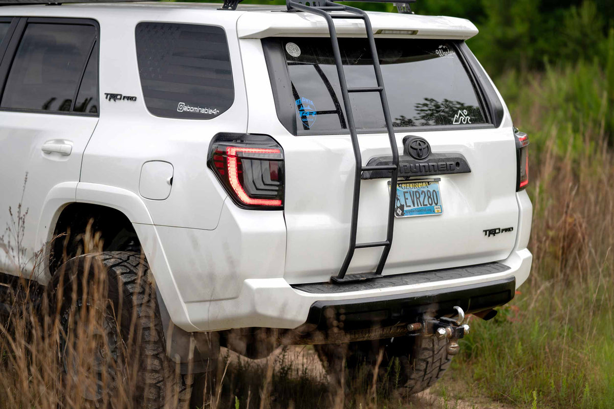 14-24 4Runner Evo Heads and Smoked Tails - Kits (Image 3 of 3)