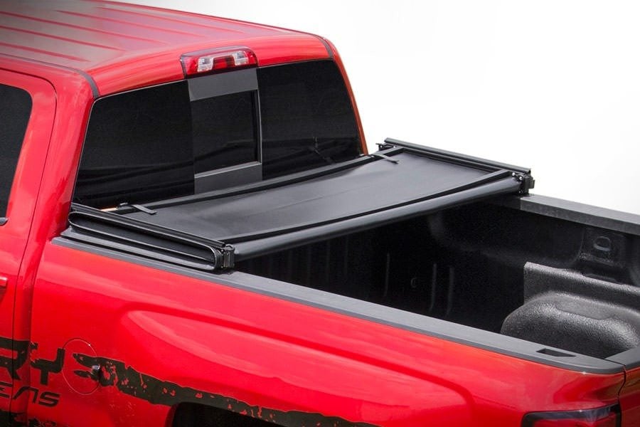 Soft Tri-Fold Bed Cover | 6'10" Bed | Ford F-250/F-350 Super Duty (17-26) - Bed Covers (Image 4 of 6)