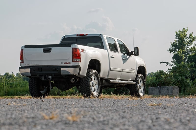 RC 3.5 Inch Lift Kit | V2 | Chevy/GMC 2500HD/3500HD (11-19) (manufacturer page)