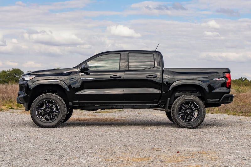 RC 4 Inch Lift Kit | N3 Struts | Chevy/GMC Canyon/Colorado 4WD (2023-2026) (manufacturer page)