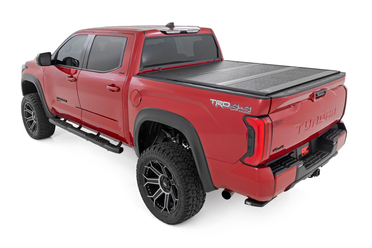 Hard Low Profile Bed Cover | 5'7" Bed | Cargo Mgmt | Toyota Tundra (22-26) - Bed Covers (Image 2 of 6)