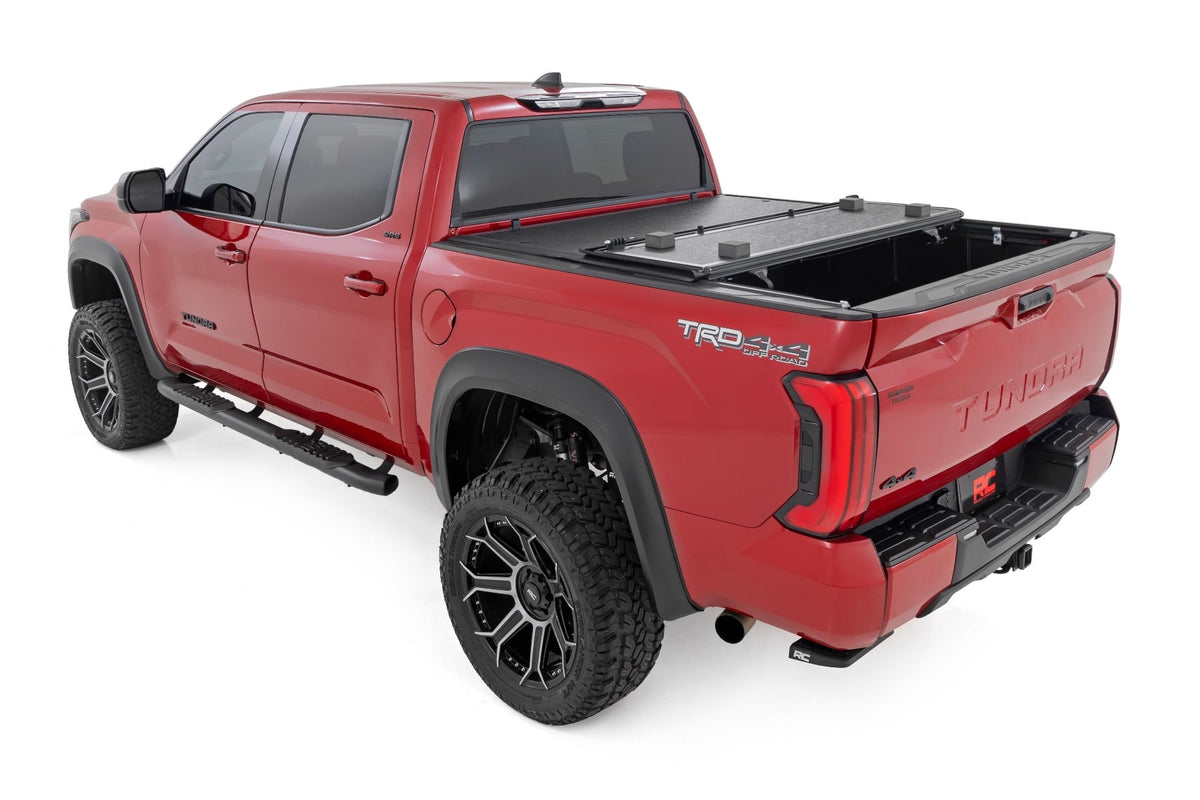 Hard Low Profile Bed Cover | 5'7" Bed | Cargo Mgmt | Toyota Tundra (22-26) - Bed Covers (Image 3 of 6)