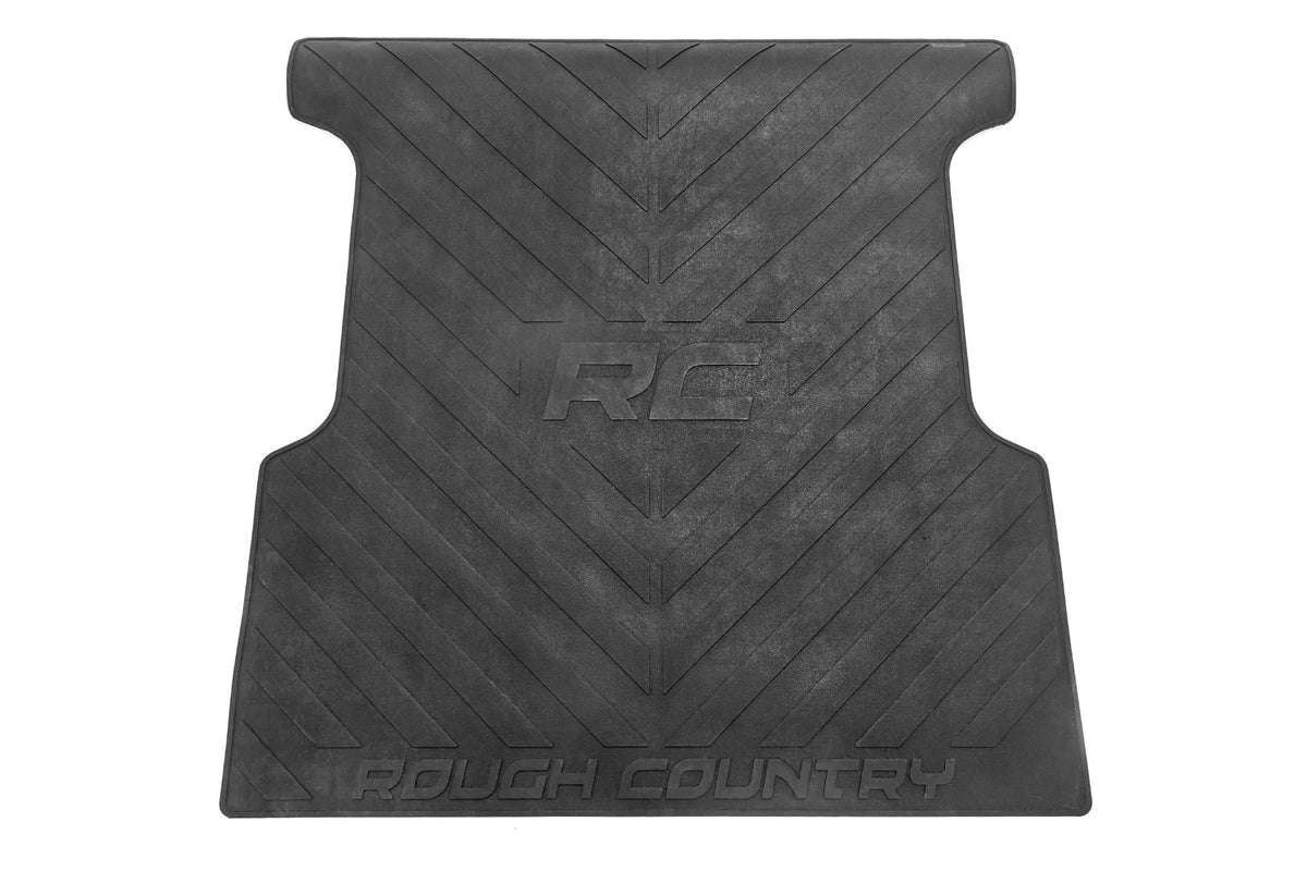 Rough Country RCM689 Bed Mat | 5'7" Bed | RC Logo | Toyota Tundra 2WD/4WD (2022-2026) - Image 4