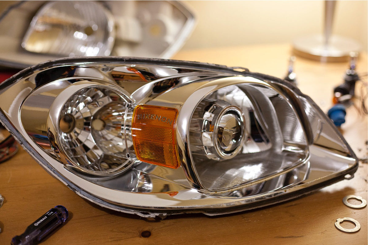 Metal Emblems: Bi-Xenon - Swag (Image 6 of 6)