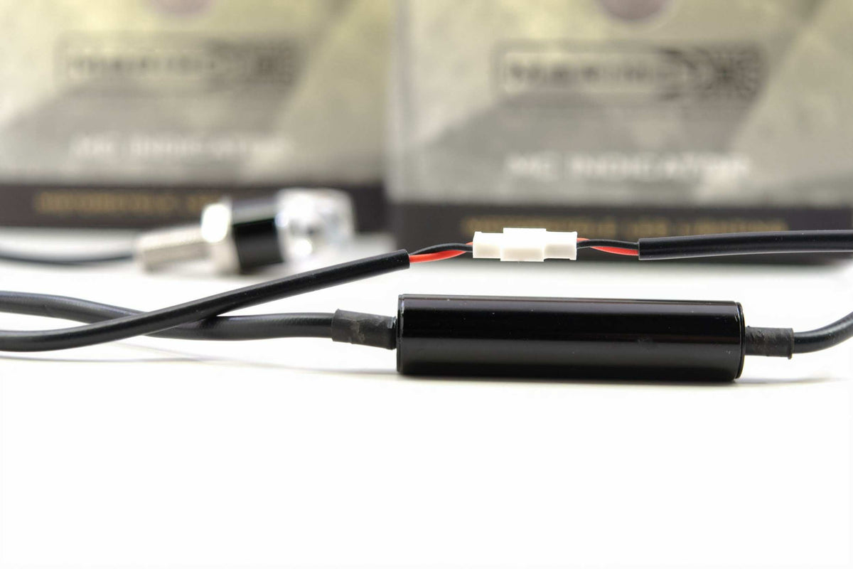 MC: Pindicator (White/Amber) - LED Accessory (Image 4 of 6)