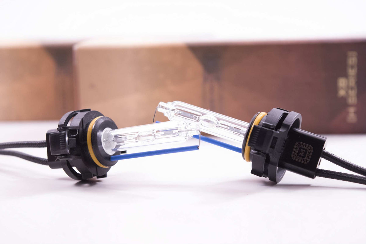5202/2504: XB 4000K HID Bulbs (Pair) - HID Bulbs (H - Series) (Image 2 of 4)