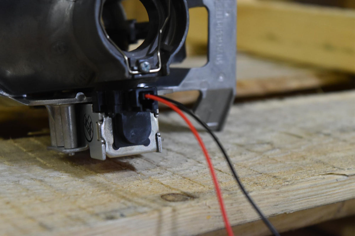 Pigtail: Universal Bi-xenon Solenoid Inputs - Wiring Parts (Image 5 of 6)