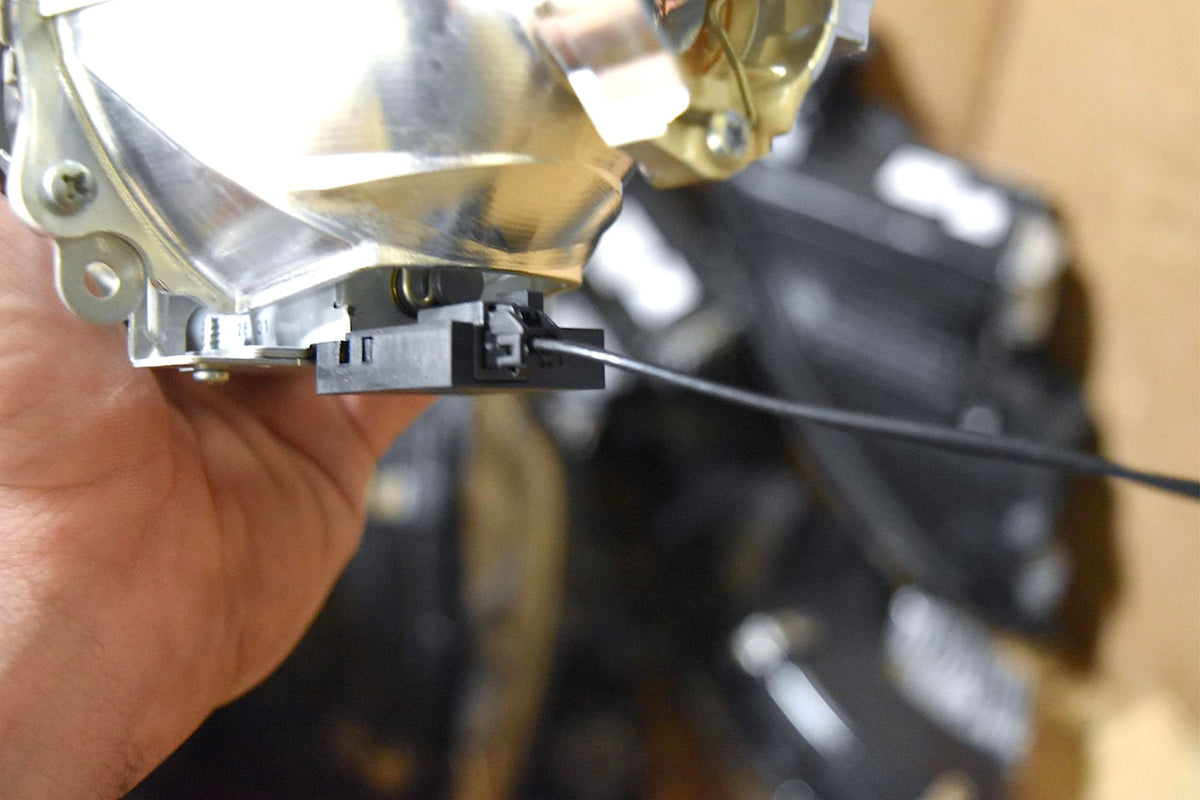 Pigtail: Koito Bi-xenon Solenoid Inputs - Wiring Parts (Image 5 of 6)