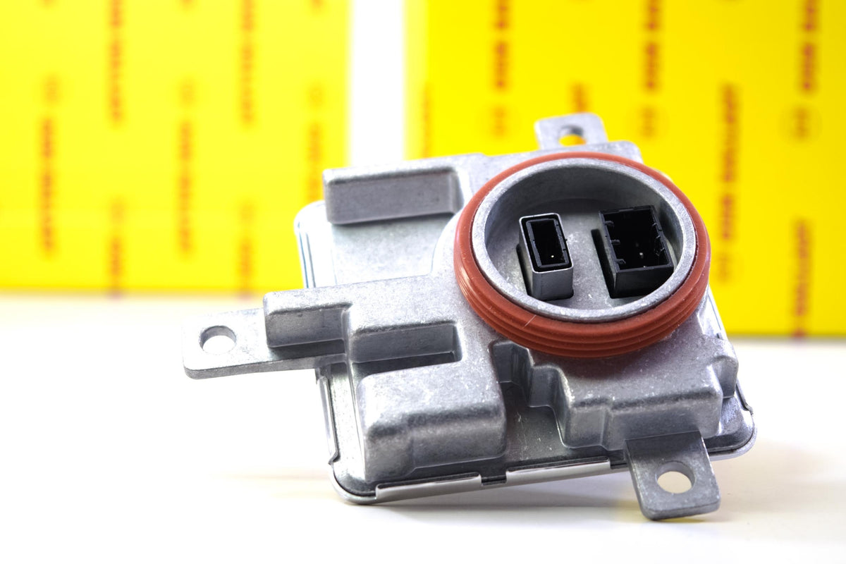 OE Replacement: Mitsubishi W003T22071 - Ballasts (OEM) (Image 3 of 3)