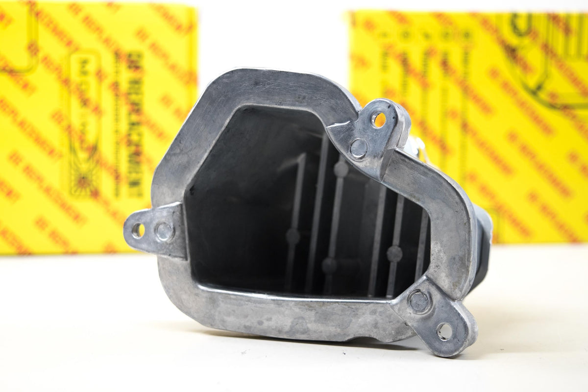 OE Replacement: BMW F10/F18 (RH) - Ballasts (OEM) (Image 2 of 3)