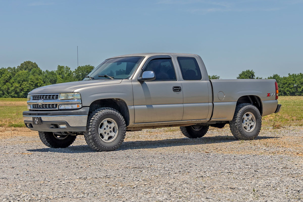 Rear Wheel Well Liners | Chevy/GMC 1500 2WD/4WD (99-06 & Classic) - Wheel Well Liners (Image 5 of 6)