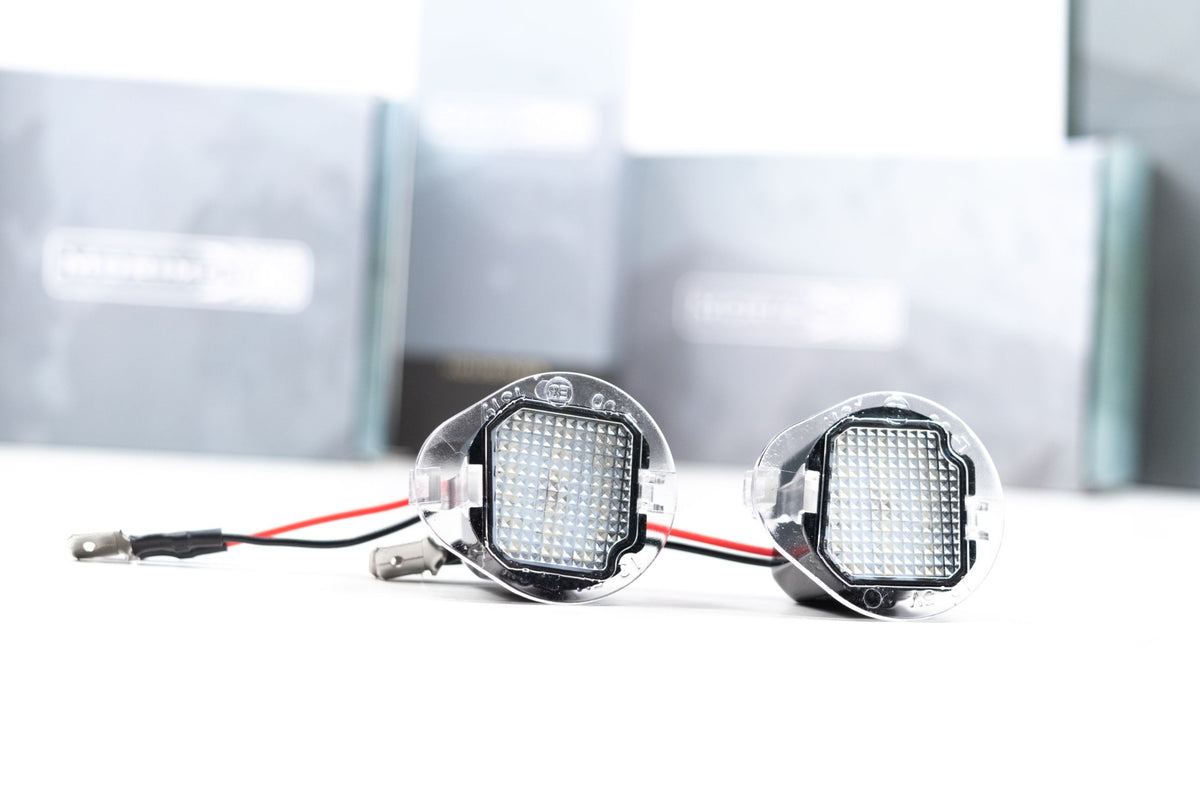 XB LED Puddle Lights: 14-20 Jeep Cherokee (Set) - DRL & Signals (Image 1 of 3)