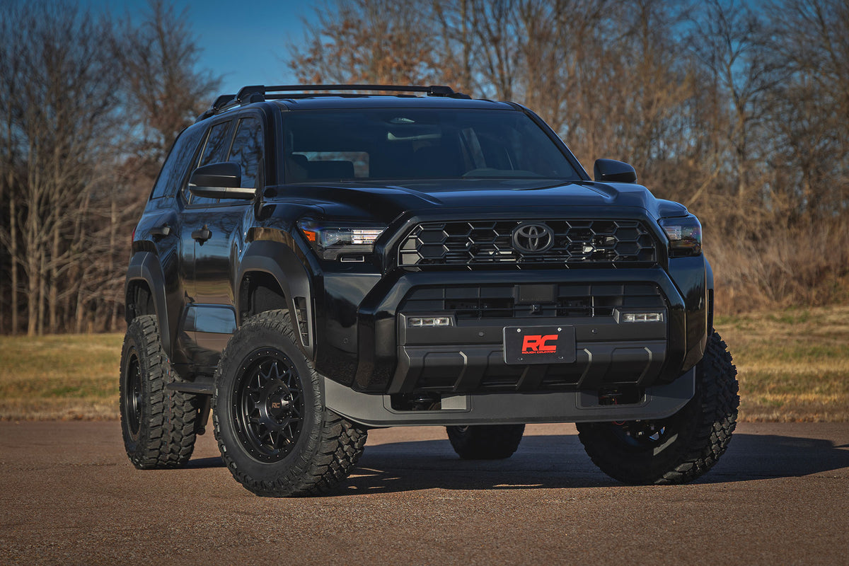 Rough Country 77044 3.5 Inch Lift Kit | M1R | Toyota 4Runner 4WD (2025-2026) - Studio View 5