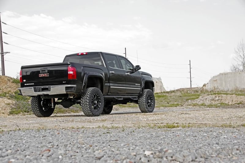 RC 5 Inch Lift Kit | Bracket | N3 Struts | Chevy/GMC 1500 (14-18 & Classic) (manufacturer page)