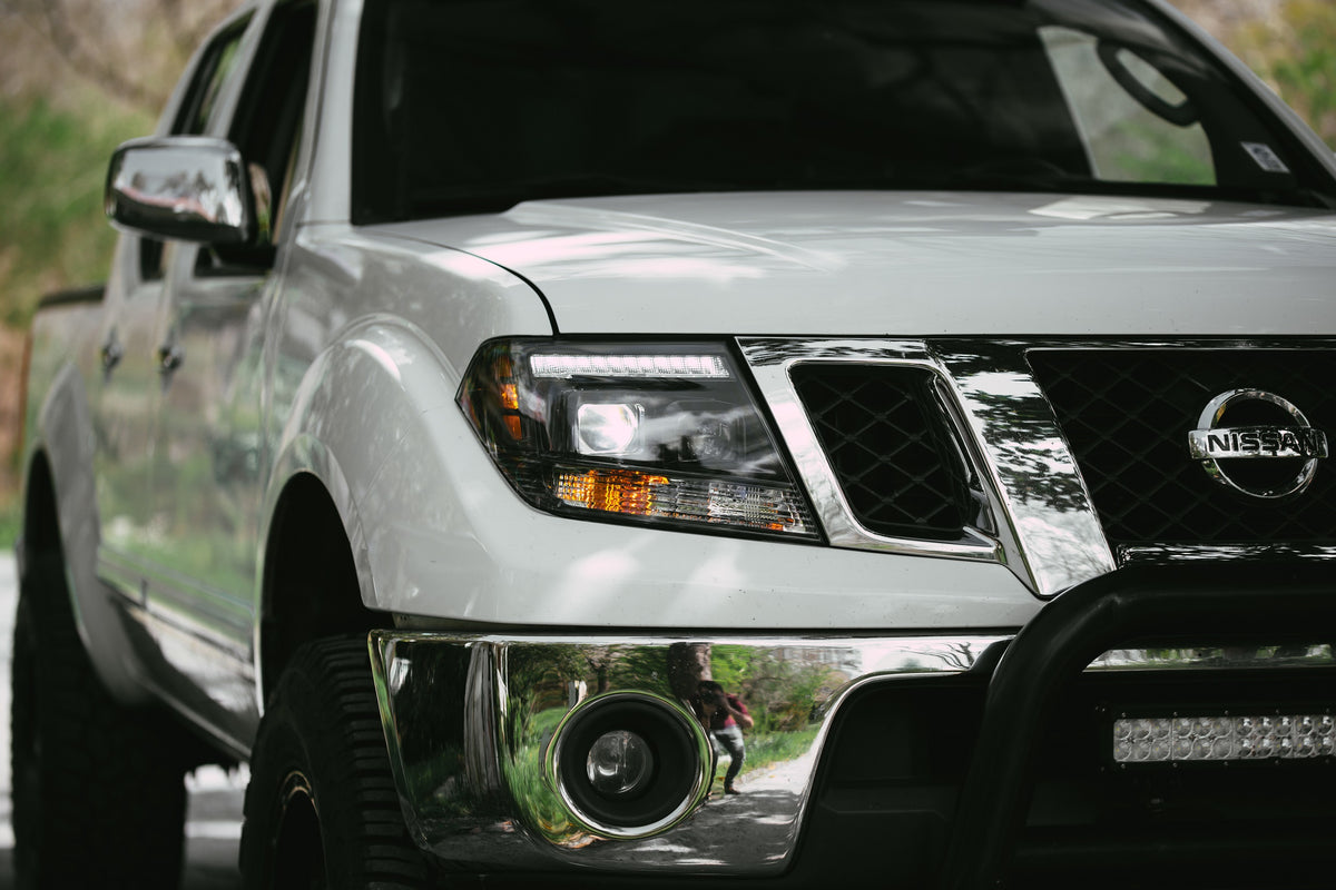 XB Hybrid LED Headlights: Nissan Frontier (09-20 / Set) - Headlights (Image 2 of 6)