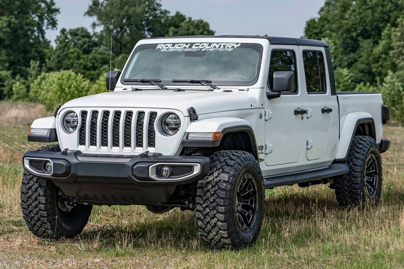 RC 2.5 Inch Leveling Kits | Springs | M1R | Jeep Gladiator JT 4WD (2020-2023) (manufacturer page)