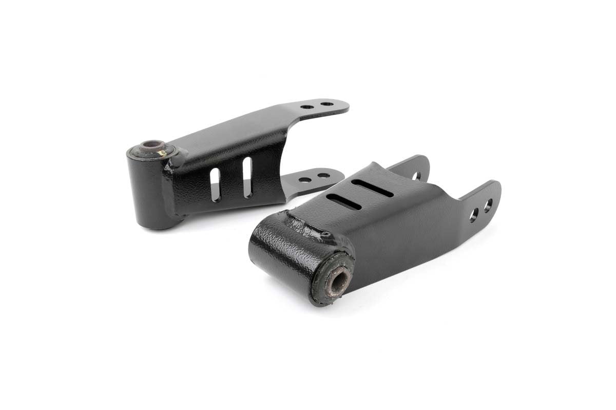 Rough Country RC0501 Lowering Shackles | 1-2.5 Inch | Chevy C1500/K1500 Truck 2WD (1988-1999) - Image 1
