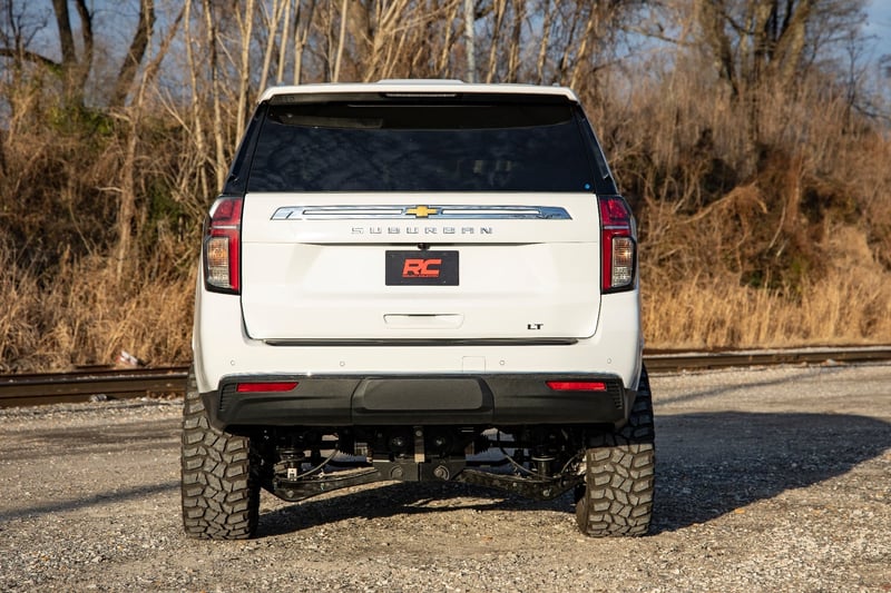 RC 6 Inch Lift Kit | M1 Struts | Chevy/GMC SUV 1500 4WD (2021-2026) (manufacturer page)