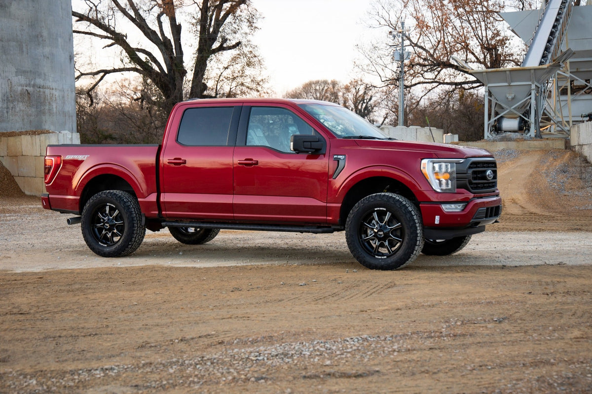 2 Inch Lift Kit | N3 Struts/N3 | Ford F-150 4WD (2021-2026) - Leveling Kits (Image 3 of 6)