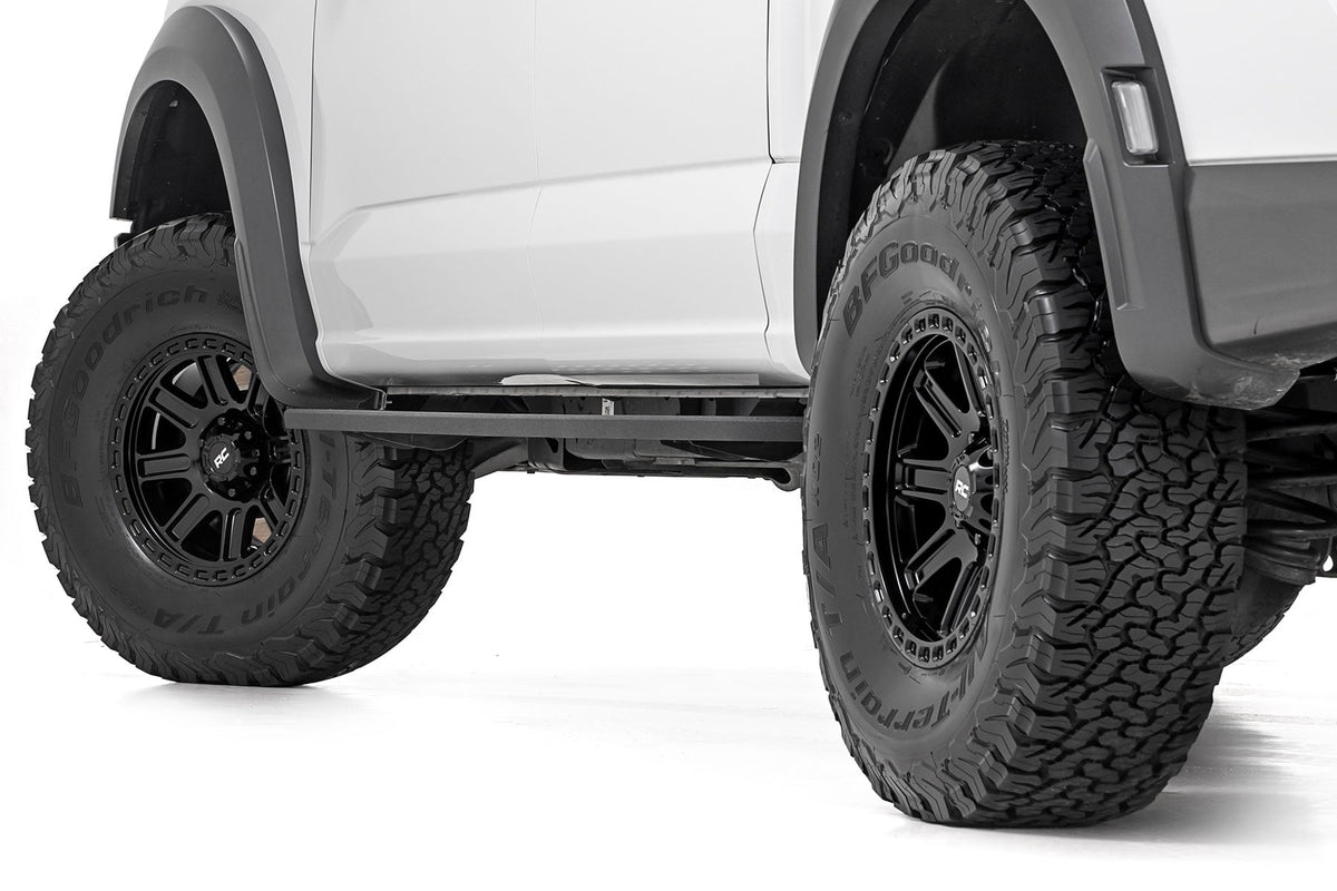 Rough Country 84 Series Wheel | Gloss Black | 17x8.5 | 6x135 | +0mm - RC Wheels (Image 5 of 6)