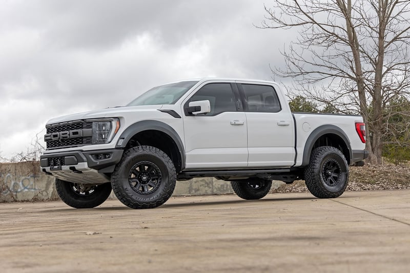 RC 84 Series Wheel | One-Piece | Gloss Black | 15x8 | 5x5.5 | -19mm (manufacturer page)