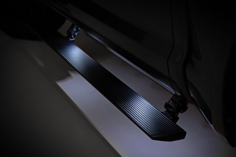 Power Running Boards | Dual Electric Motor | Crew Cab | Chevy/GMC Tahoe/Yukon (21-26) (manufacturer page)