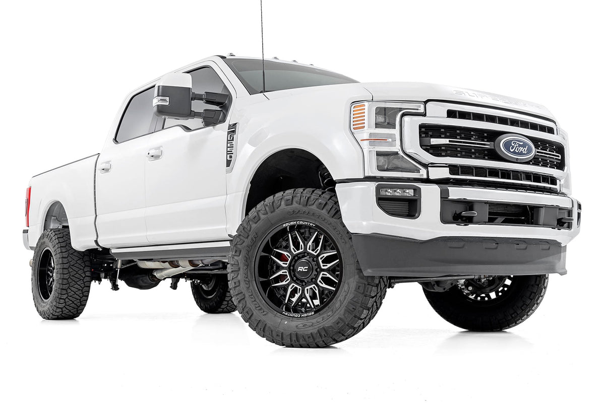 Rough Country 86 Series Wheel | One-Piece | Gloss Black | 20x10 | 5x5 | -19mm - RC Wheels (Image 3 of 6)