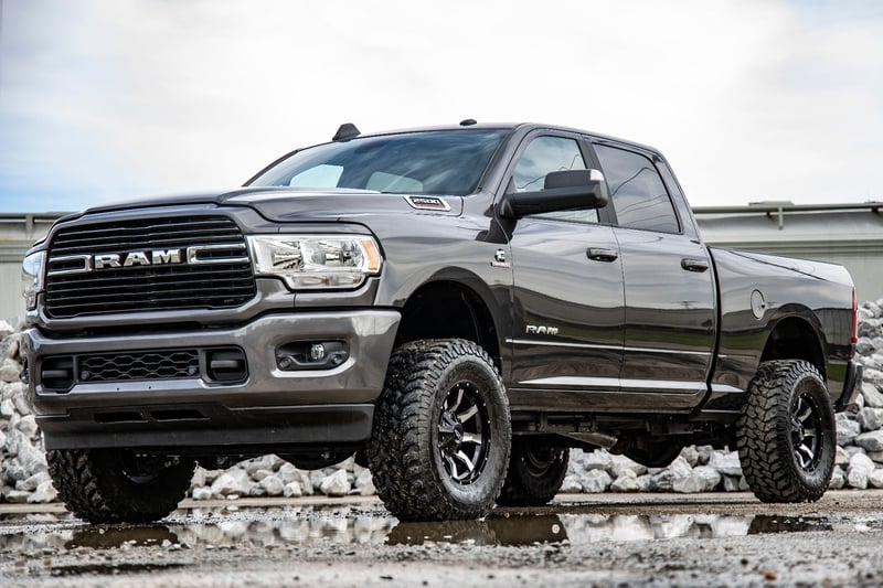 RC 2.5 Inch Leveling Kit | RR Leaf | M1 | Ram 2500 (14-26)/3500 (13-26) (manufacturer page)
