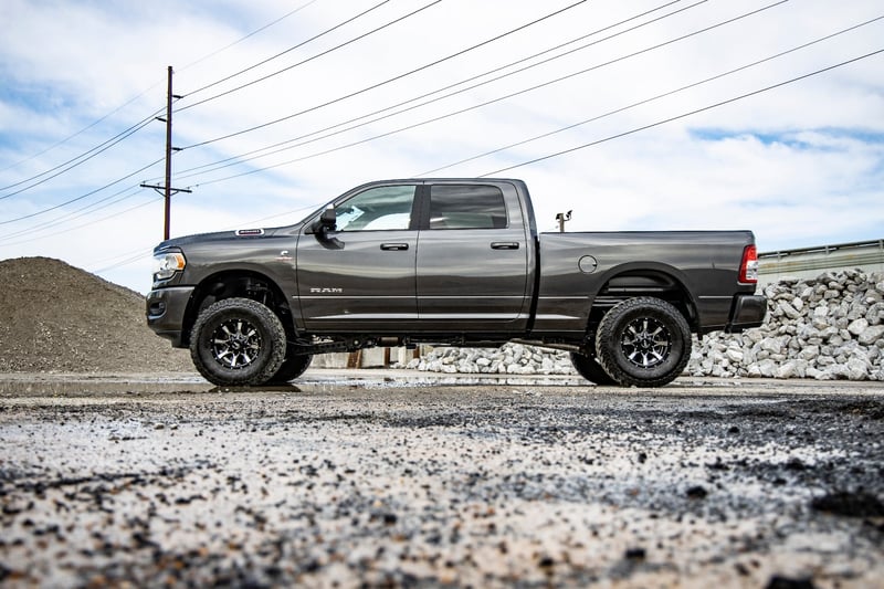 RC 2.5 Inch Leveling Kit | RR Leaf | V2 | Ram 2500 (14-26)/3500 (13-26) (manufacturer page)