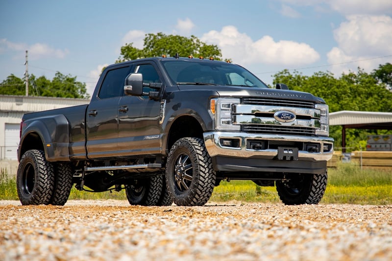 RC 4.5 Inch Lift Kit | Diesel | Dually | Ford F-350 Super Duty 4WD (2017-2022) (manufacturer page)