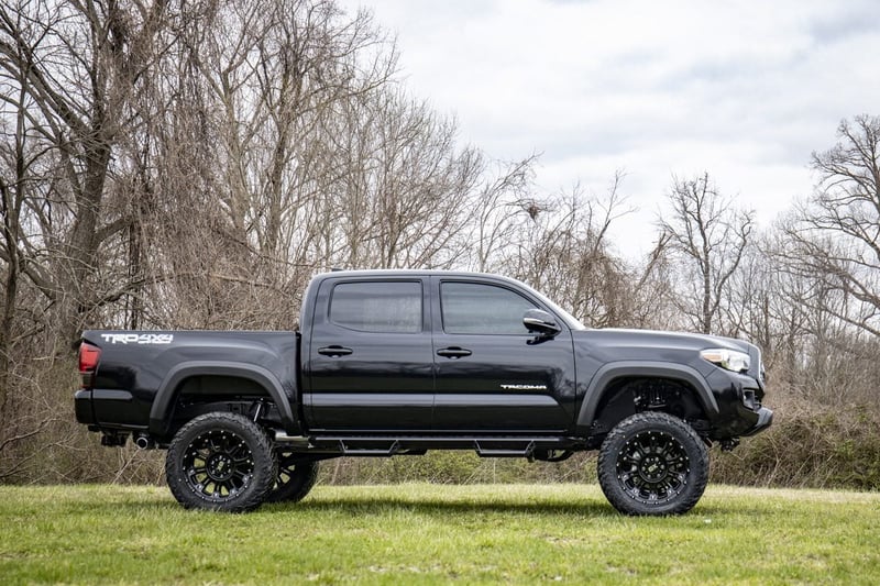 RC 6 Inch Lift Kit | Vertex | Toyota Tacoma 2WD/4WD (2016-2023) (manufacturer page)