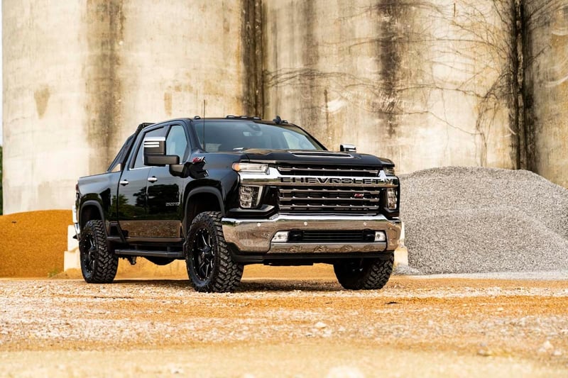 RC 1.5-2 Inch Leveling Kit | Chevy/GMC 2500HD/3500HD (20-26) (manufacturer page)