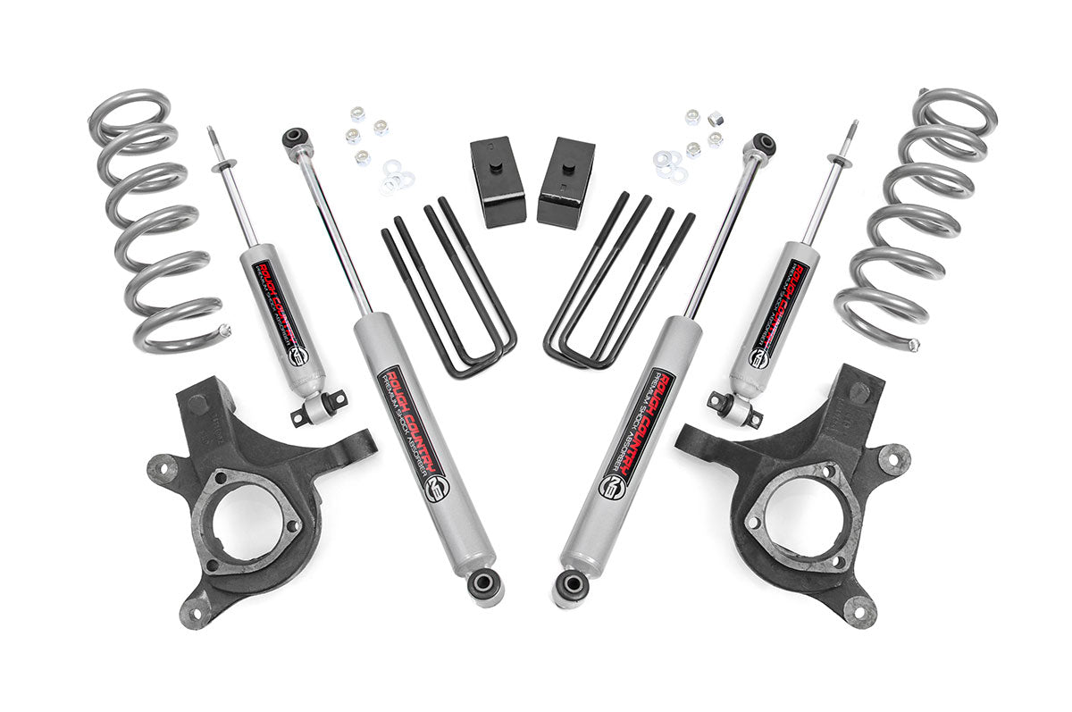 Rough Country 239N2 4.5 Inch Lift Kit | Chevy Silverado & GMC Sierra 1500 2WD (1999-2006 & Classic) - Image 1