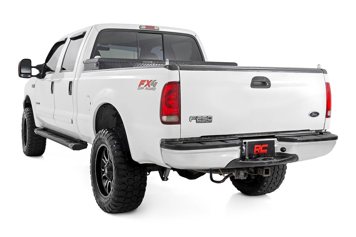 HD2 Aluminum Running Boards | Super Crew Cab | Ford F-250/F-350 Super Duty (99-16) - Steps & Runningboard (Image 3 of 6)