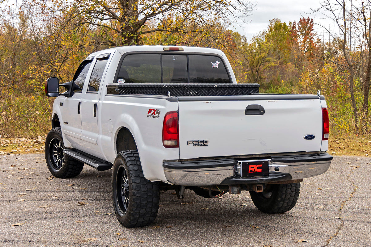 HD2 Aluminum Running Boards | Super Crew Cab | Ford F-250/F-350 Super Duty (99-16) - Steps & Runningboard (Image 5 of 6)