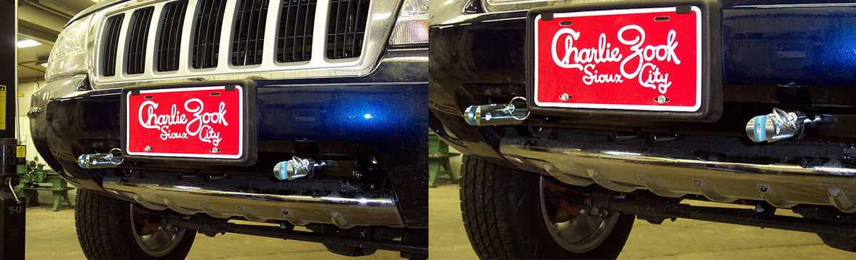 Blue Ox BX1121 04 GRAND CHEROKEE 18.75X20IN BASEPLATE W/REMOVABLE TABS - Image 1