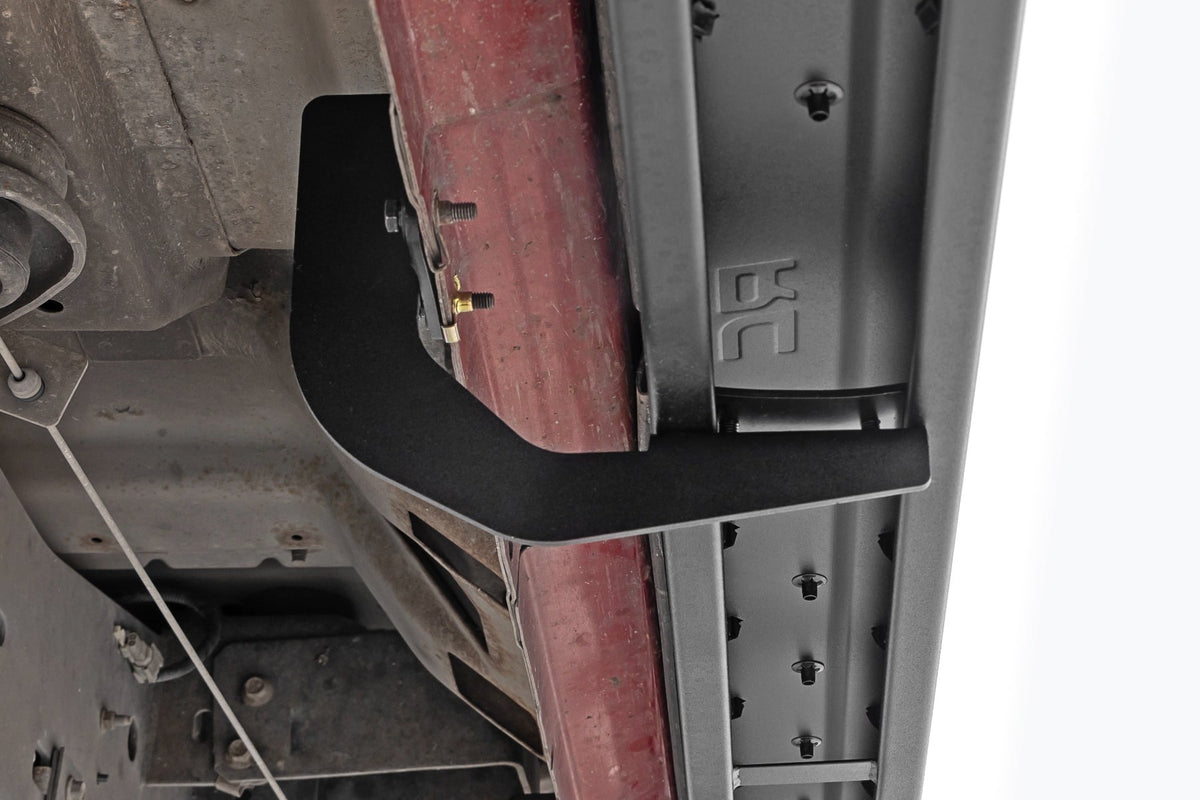 RPT2 Running Board | Crew Cab | Black | Ford F-250/F-350 Super Duty (09-16) - Steps & Runningboard (Image 3 of 6)