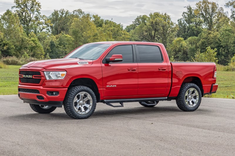 RC SRX2 Adj Aluminum Step | Crew Cab | Ram 1500 (19-26)/1500 TRX (21-24) (manufacturer page)
