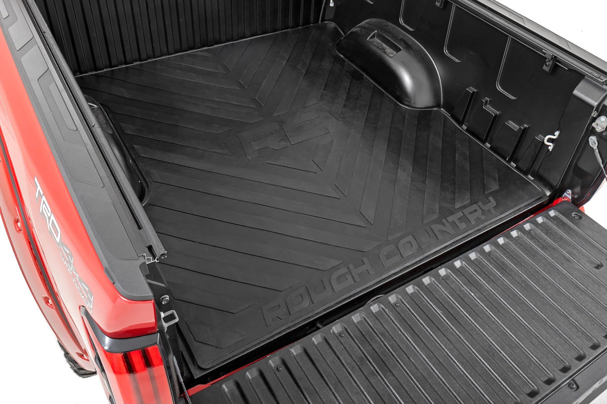 Rough Country RCM689 Bed Mat | 5'7" Bed | RC Logo | Toyota Tundra 2WD/4WD (2022-2026) - Image 1