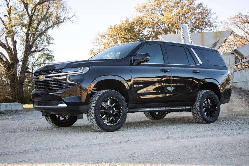 RC 3.5 Inch Lift Kit | M1 Struts | Chevy/GMC SUV 1500 4WD (2021-2026) (manufacturer page)