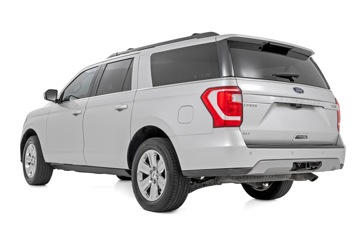 Power Running Boards | Dual Electric Motor | Ford Expedition 2WD/4WD (18-26) - Steps & Runningboard (Image 3 of 6)