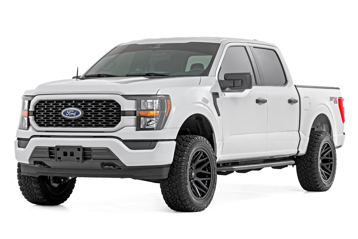 Rough Country 14011 OV2 Running Boards | Side Step Bars | Crew Cab | Ford F-150/Lightning/F-250/F-350 (15-26) - Image 4