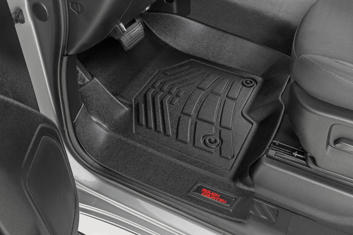Floor Mats | FR Bucket | Crew | Chevy/GMC 1500/2500HD/3500HD (19-26) - Interior & Mats (Image 2 of 6)
