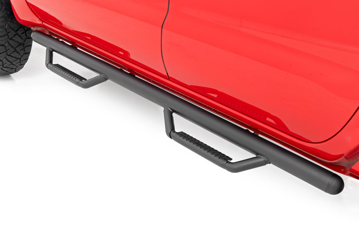 Nerf Steps | Cab Length | Crew Cab | Nissan Frontier 2WD/4WD (2005-2026) - Steps & Runningboard (Image 1 of 6)