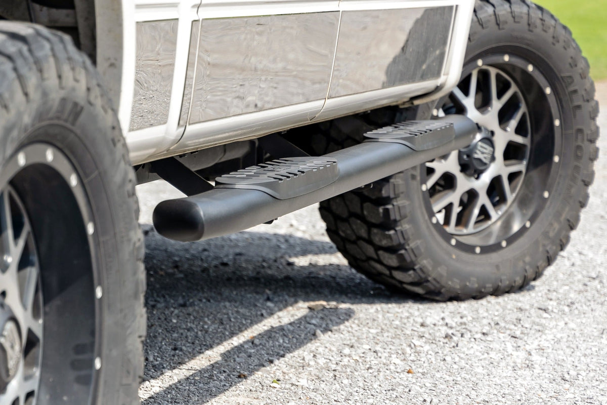 Oval Nerf Step | Crew Cab | Black | Ford F-150 2WD/4WD (2009-2014) - Steps & Runningboard (Image 6 of 6)
